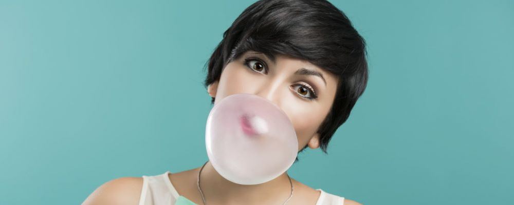 嚼口香糖减肥 嚼口香糖能减肥吗 嚼口香糖的好处有哪些